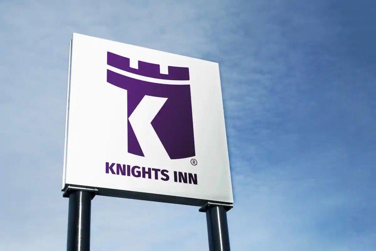 Lodge West Knights Inn Six Flags מראה חיצוני תמונה